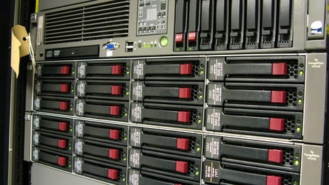 安装和配置 VMWare ESXi 6.7