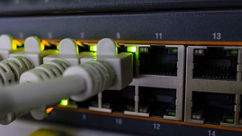 60 exercices corrigés et commentés pour réussir le CCNA