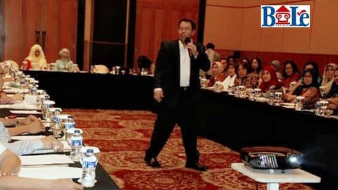 Motivasi Karyawan : Bekerja itu Ibadah Berprestasi itu Indah