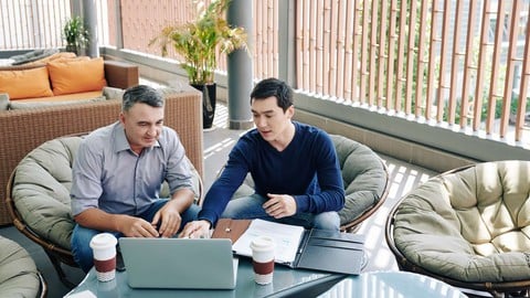 Create a Compelling Investor Pitch Deck (Templates Included)